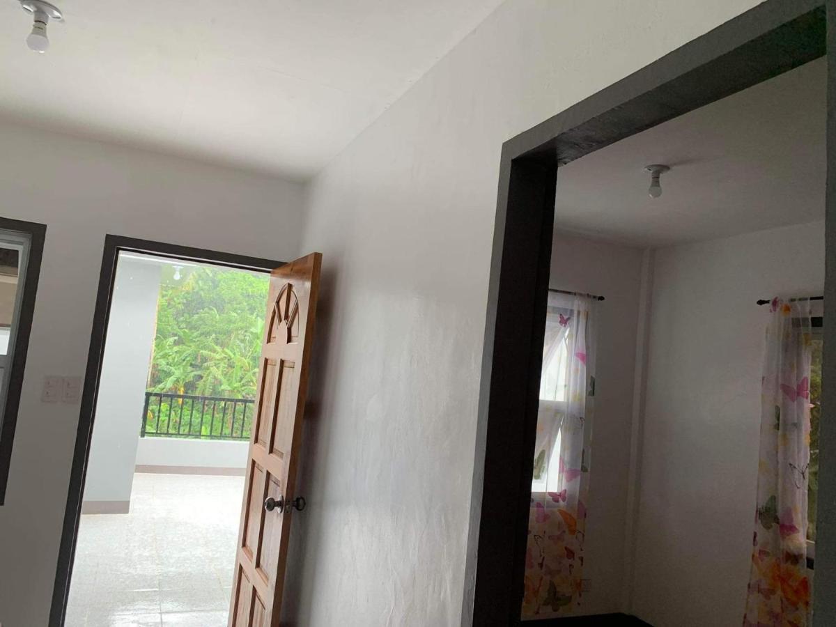 Romblon Transient House Apartamento Exterior foto