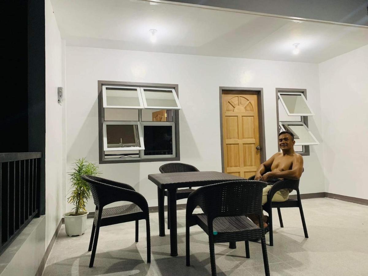 Romblon Transient House Apartamento Exterior foto